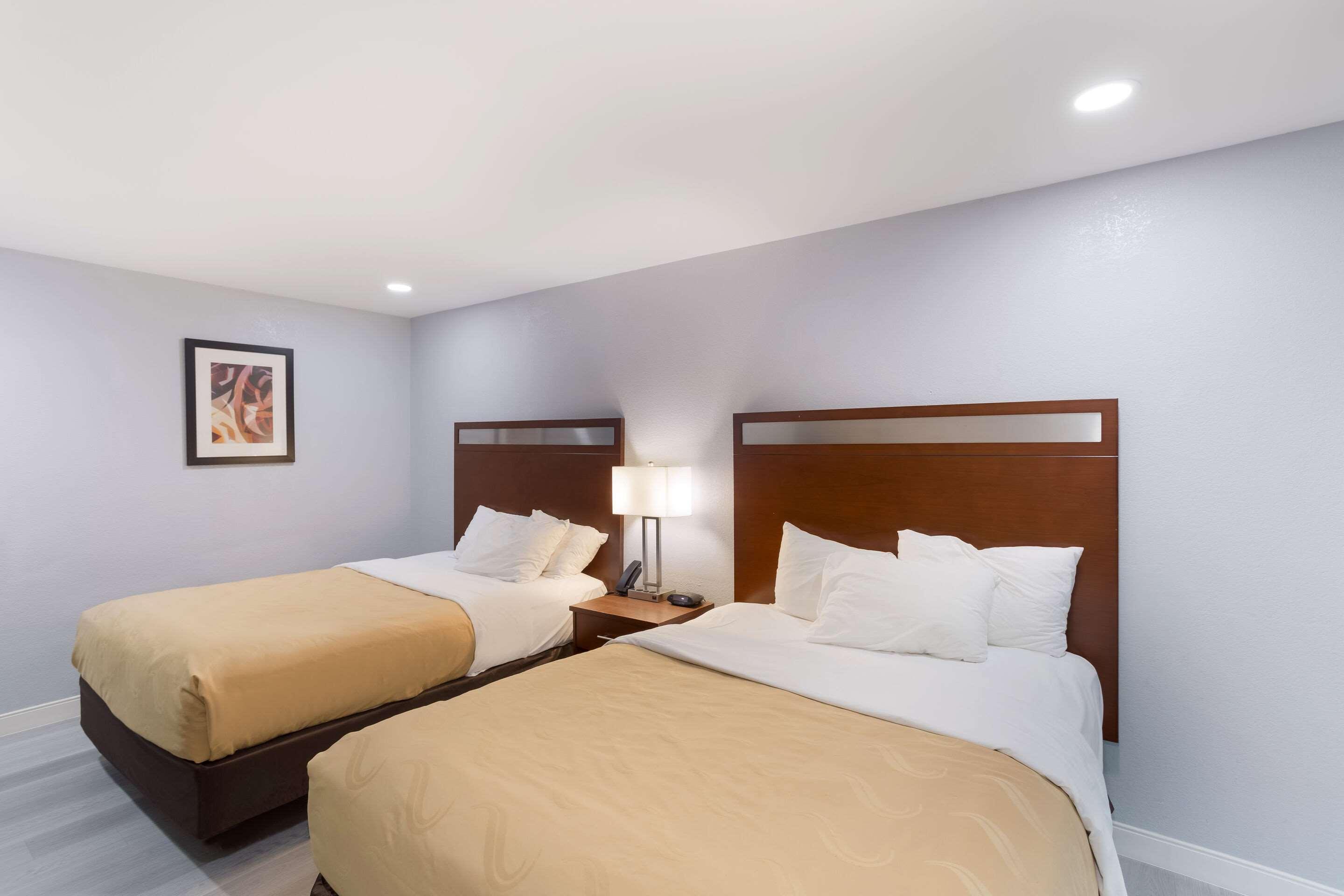Quality Inn Redding Near I-5 Екстер'єр фото
