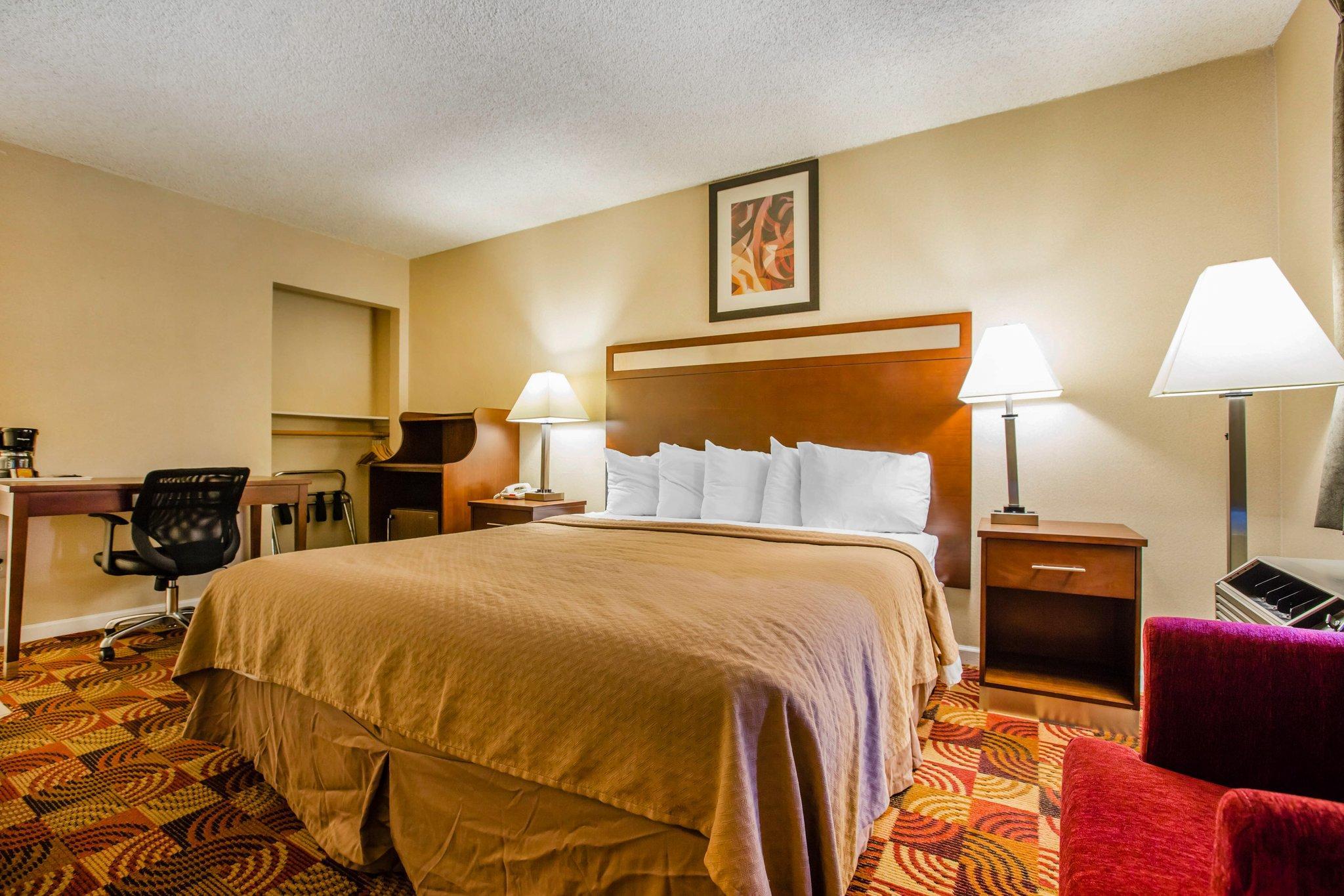 Quality Inn Redding Near I-5 Екстер'єр фото