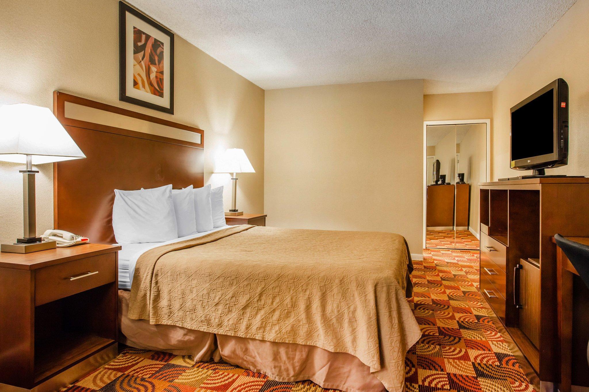 Quality Inn Redding Near I-5 Екстер'єр фото