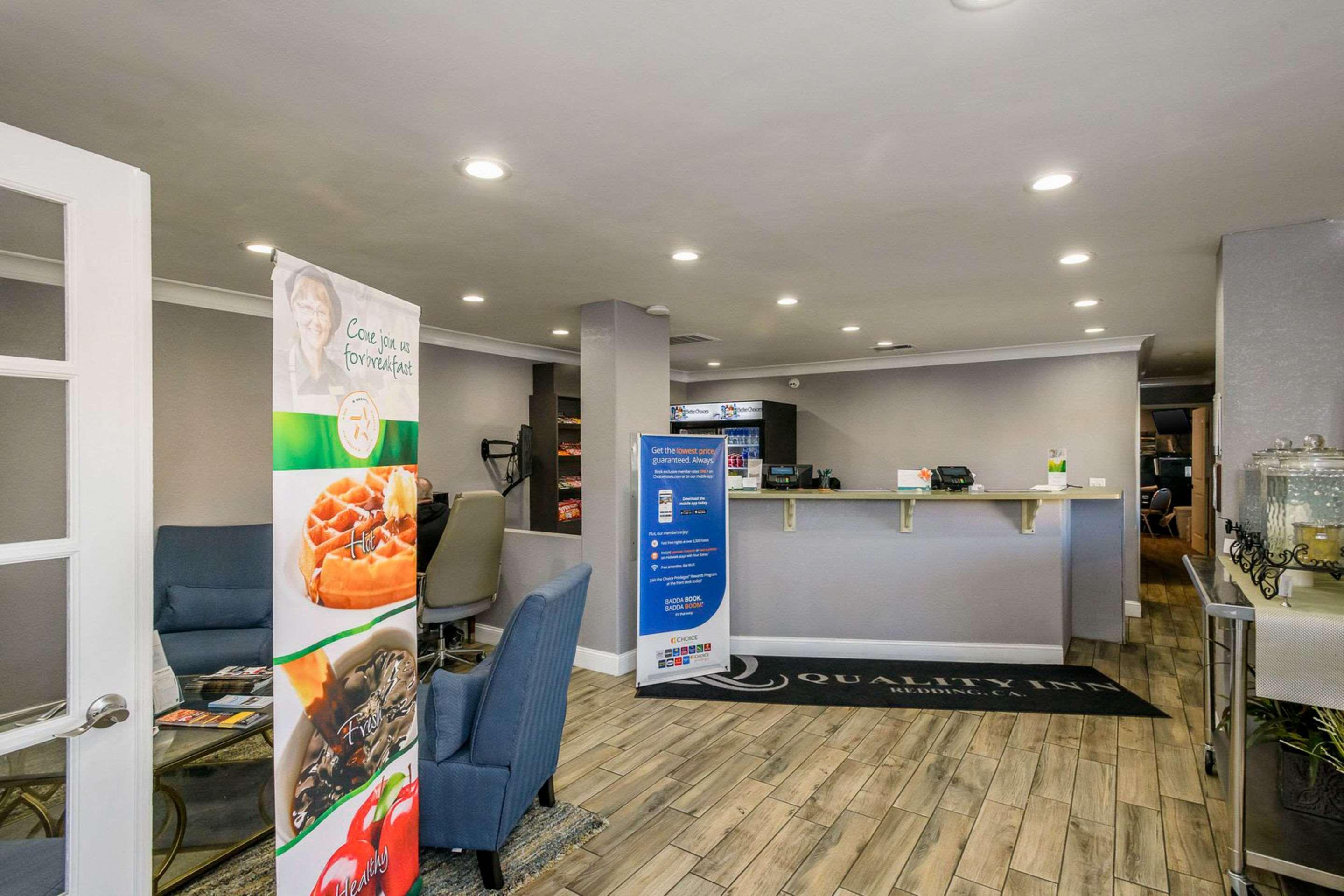 Quality Inn Redding Near I-5 Екстер'єр фото