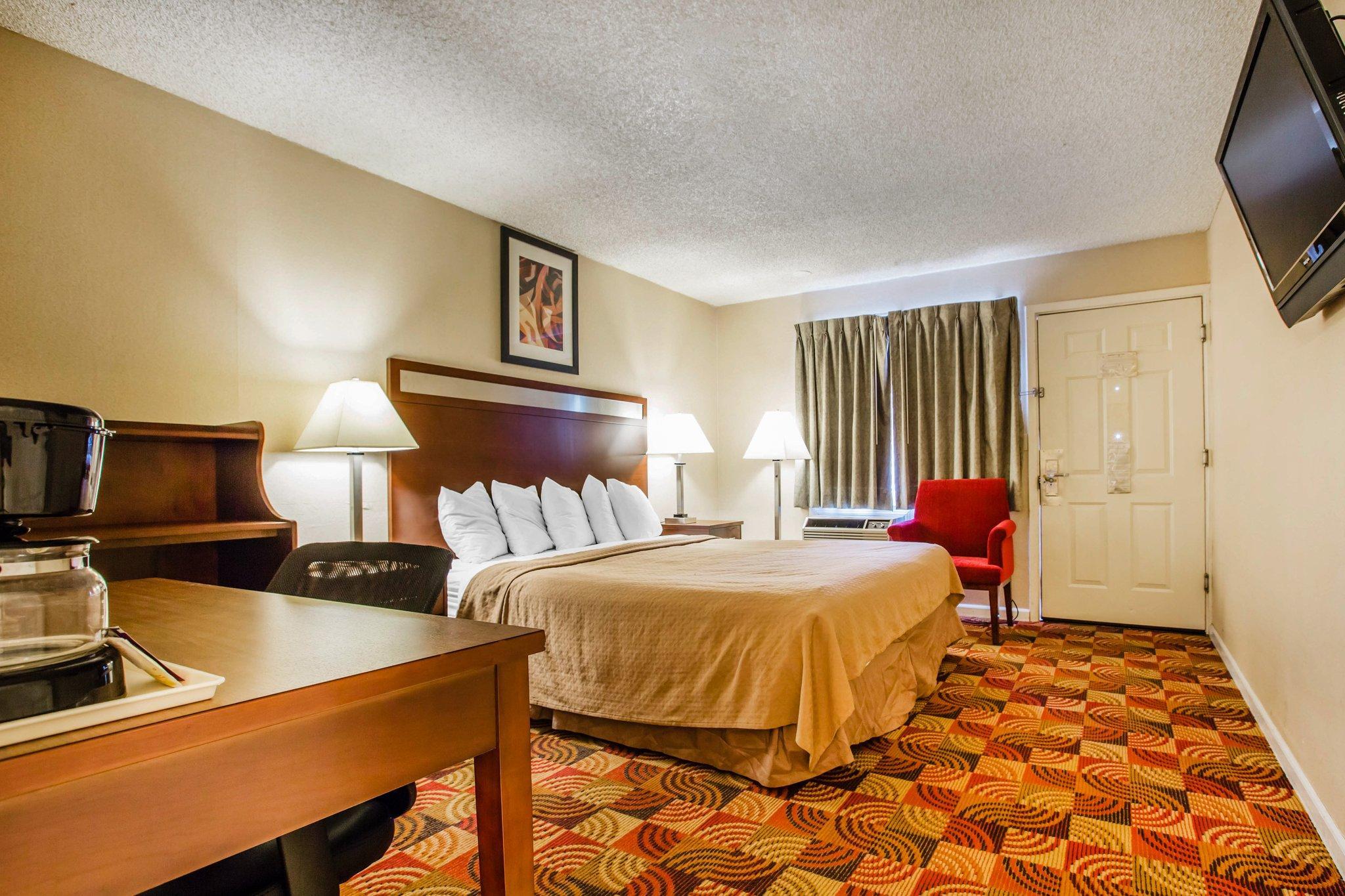 Quality Inn Redding Near I-5 Екстер'єр фото